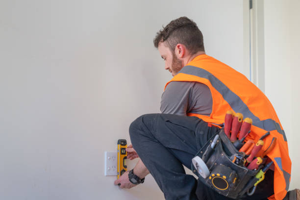 Best Emergency Electrical Repair  in Centerville, MN